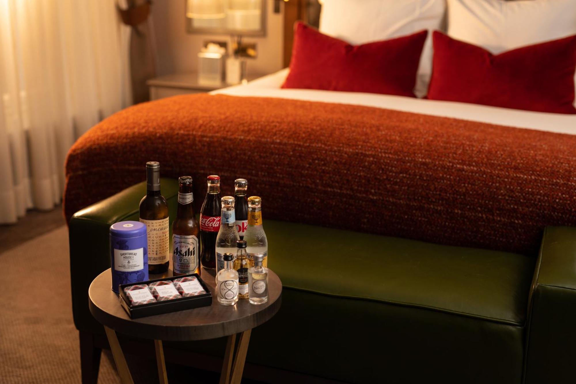 爱丁堡乔治酒店 外观 照片 A room at the hotel