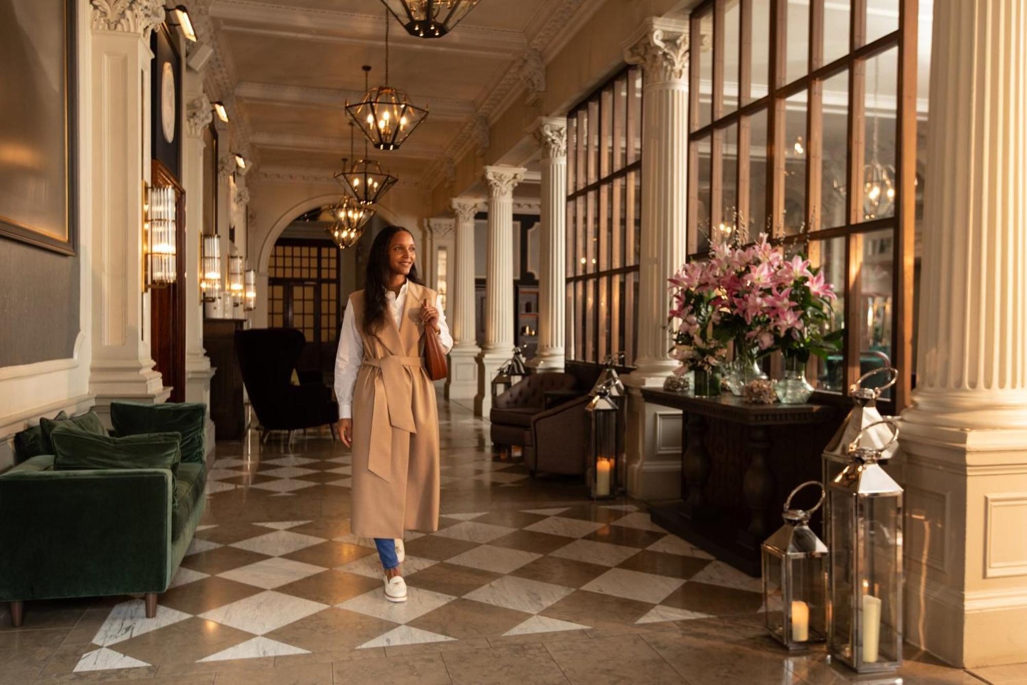 爱丁堡乔治酒店 外观 照片 The hotel's lobby